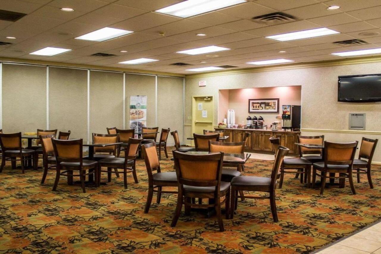 Quality Inn & Suites Мэнсфилд Экстерьер фото