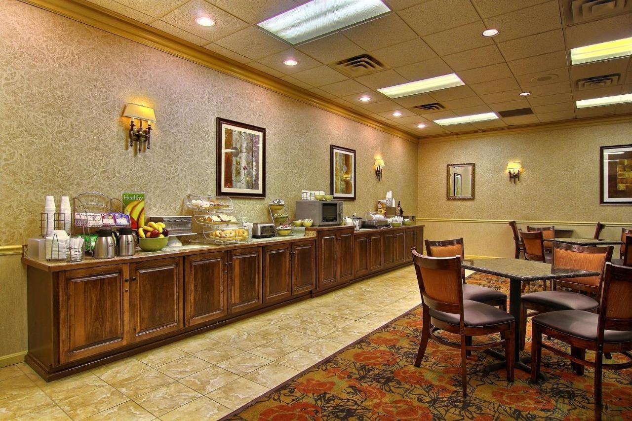 Quality Inn & Suites Мэнсфилд Экстерьер фото