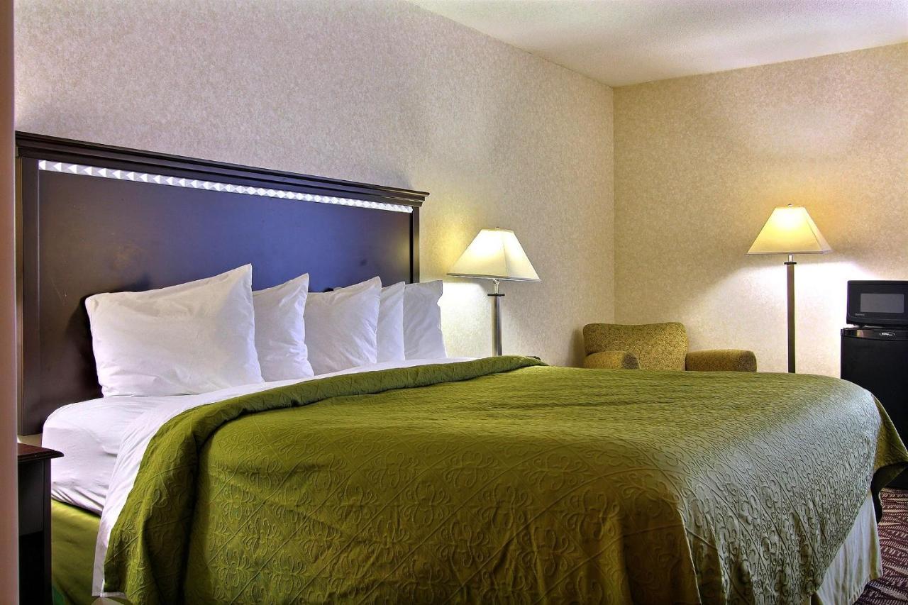 Quality Inn & Suites Мэнсфилд Экстерьер фото
