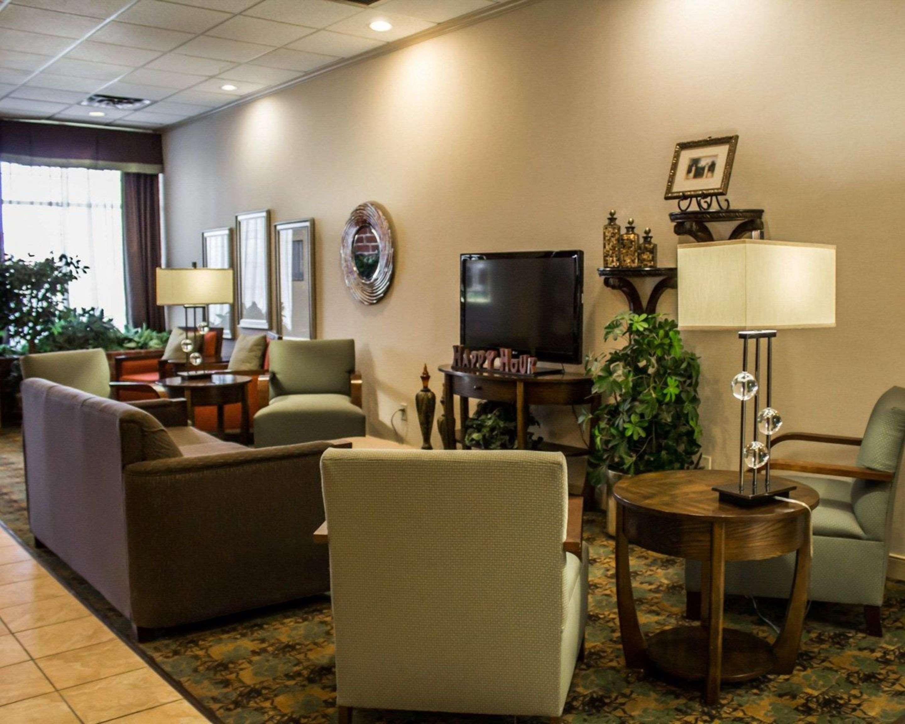 Quality Inn & Suites Мэнсфилд Экстерьер фото