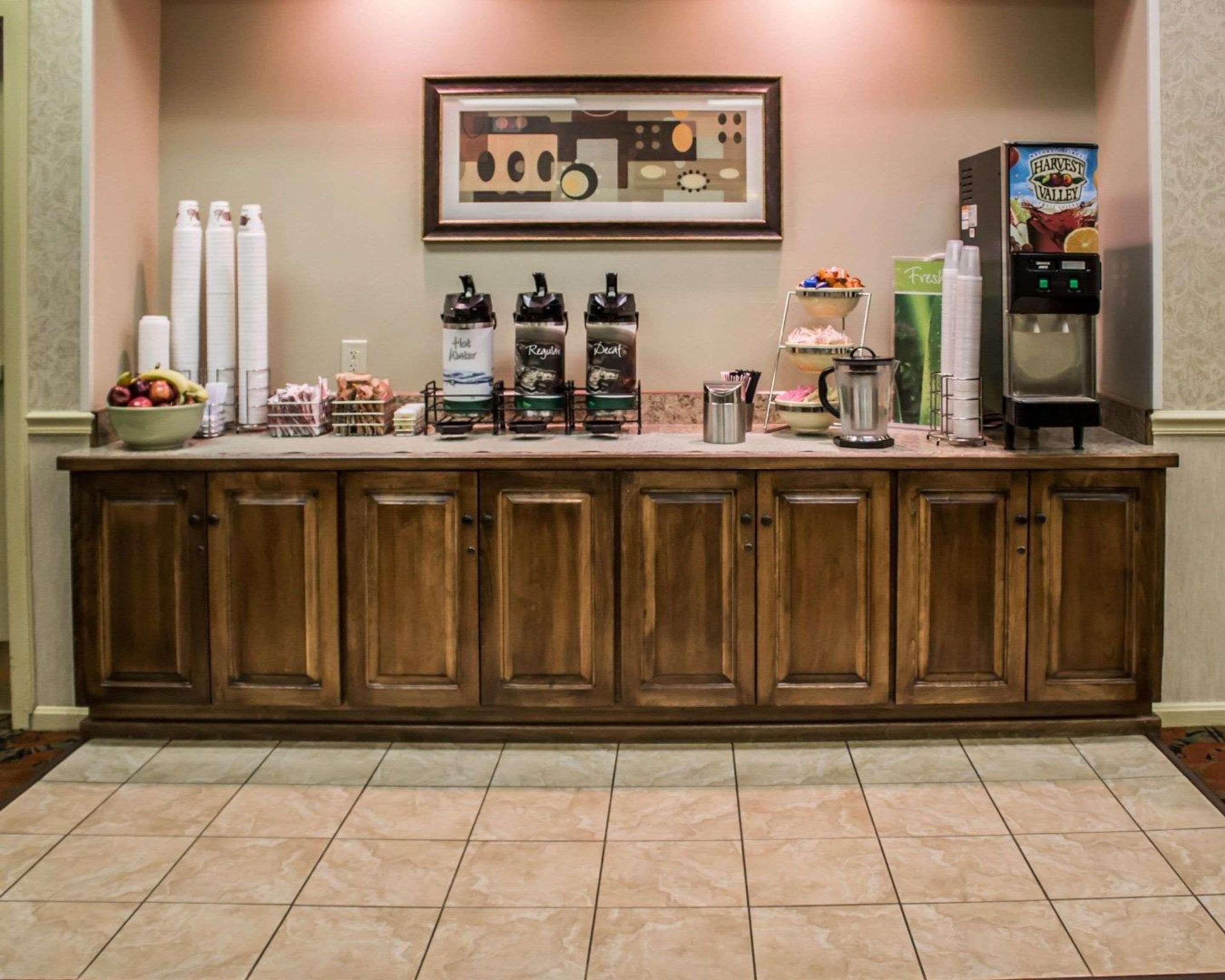 Quality Inn & Suites Мэнсфилд Экстерьер фото