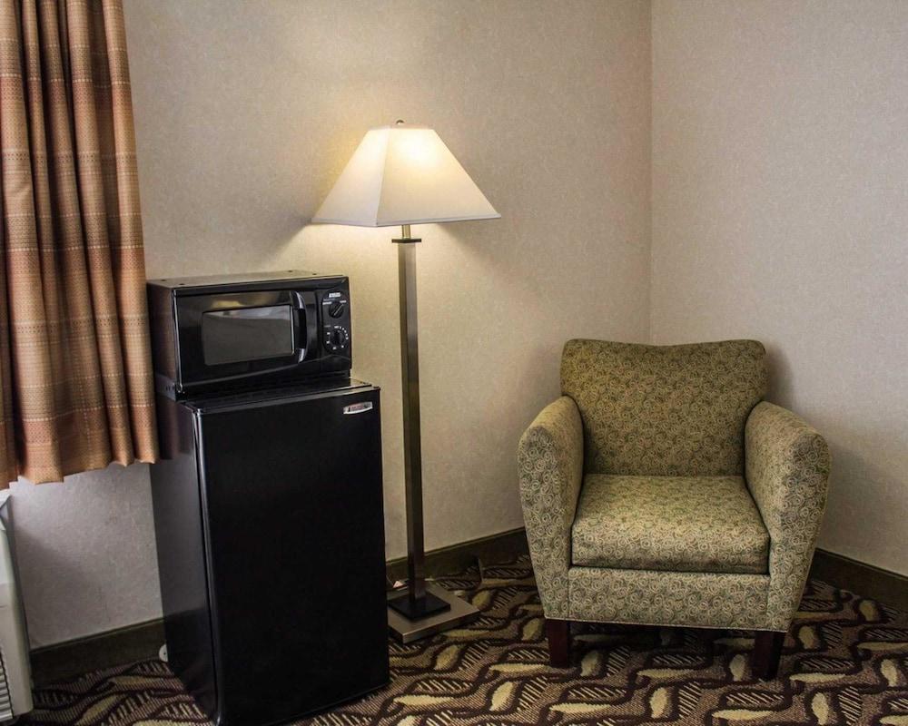 Quality Inn & Suites Мэнсфилд Экстерьер фото