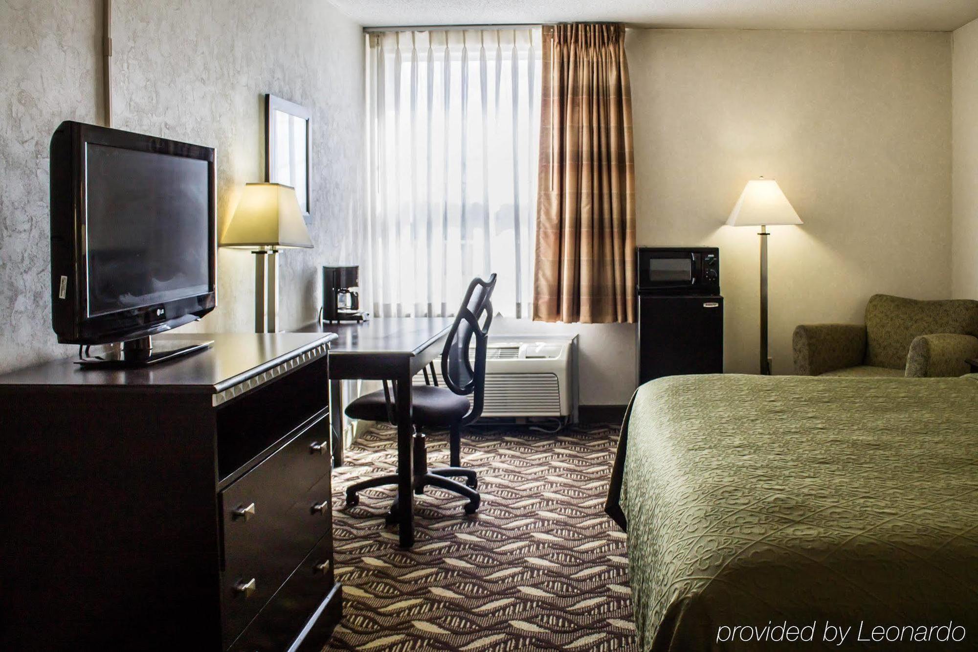 Quality Inn & Suites Мэнсфилд Экстерьер фото
