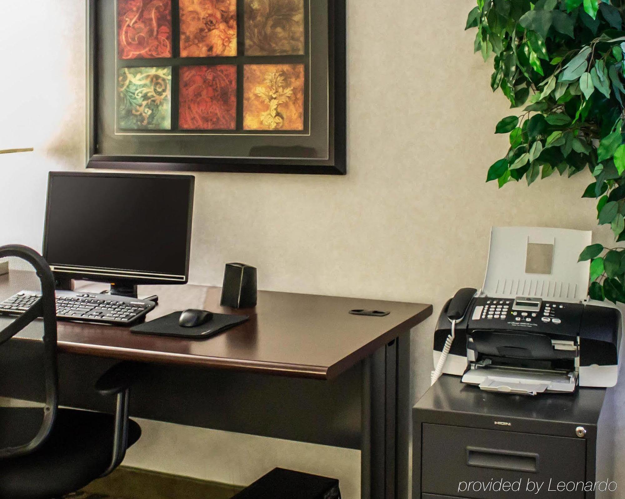 Quality Inn & Suites Мэнсфилд Экстерьер фото